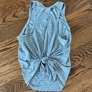 GapFit Tie Back Workout Tank